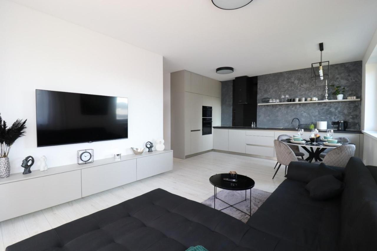 Mbv28 Apartments Попрад Екстер'єр фото