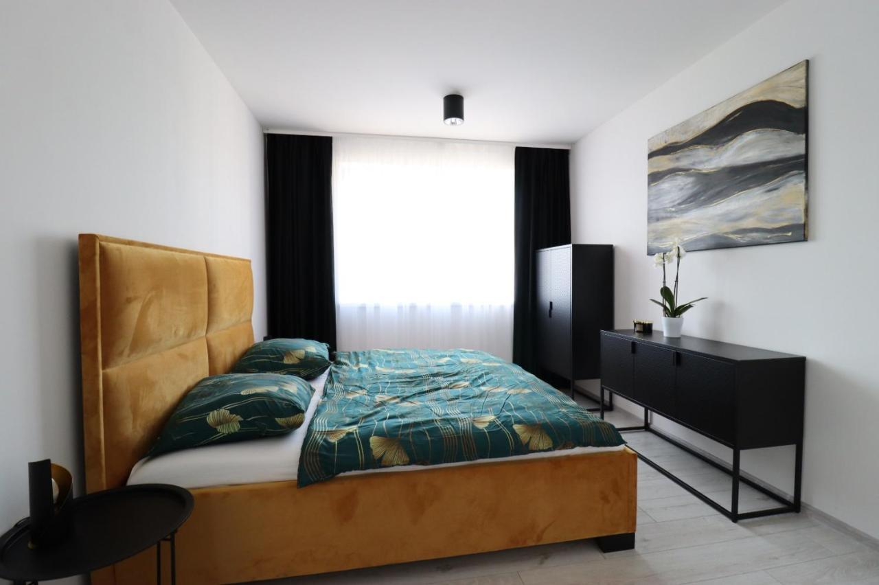 Mbv28 Apartments Попрад Екстер'єр фото
