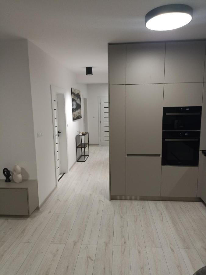 Mbv28 Apartments Попрад Екстер'єр фото