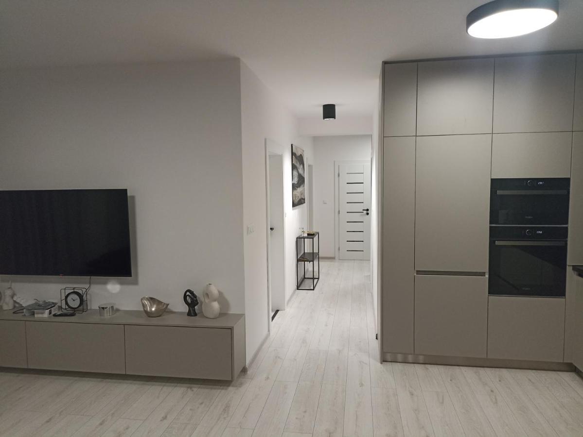 Mbv28 Apartments Попрад Екстер'єр фото