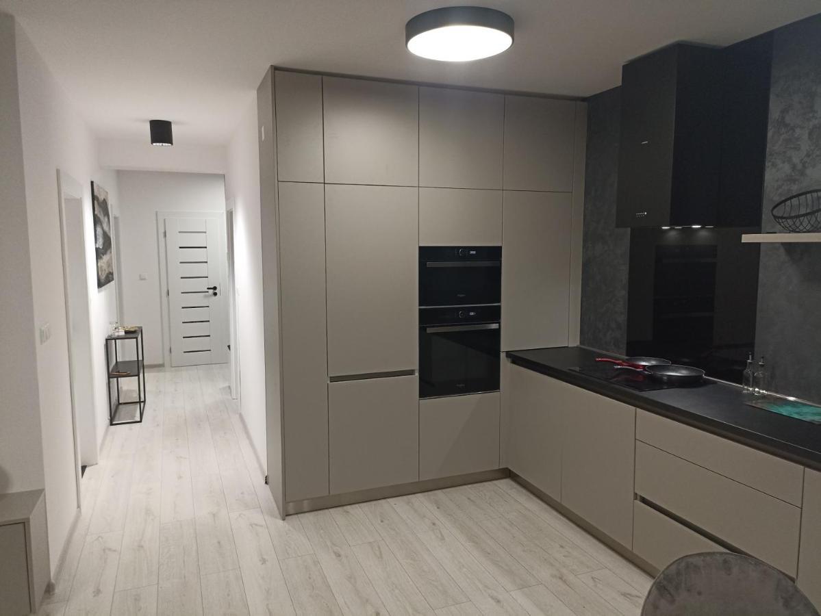 Mbv28 Apartments Попрад Екстер'єр фото